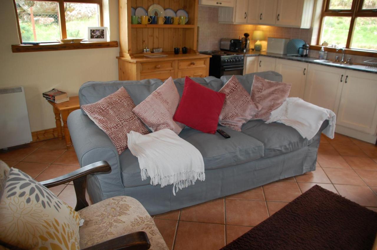Corriebrack Cottage Hollywood  Bagian luar foto