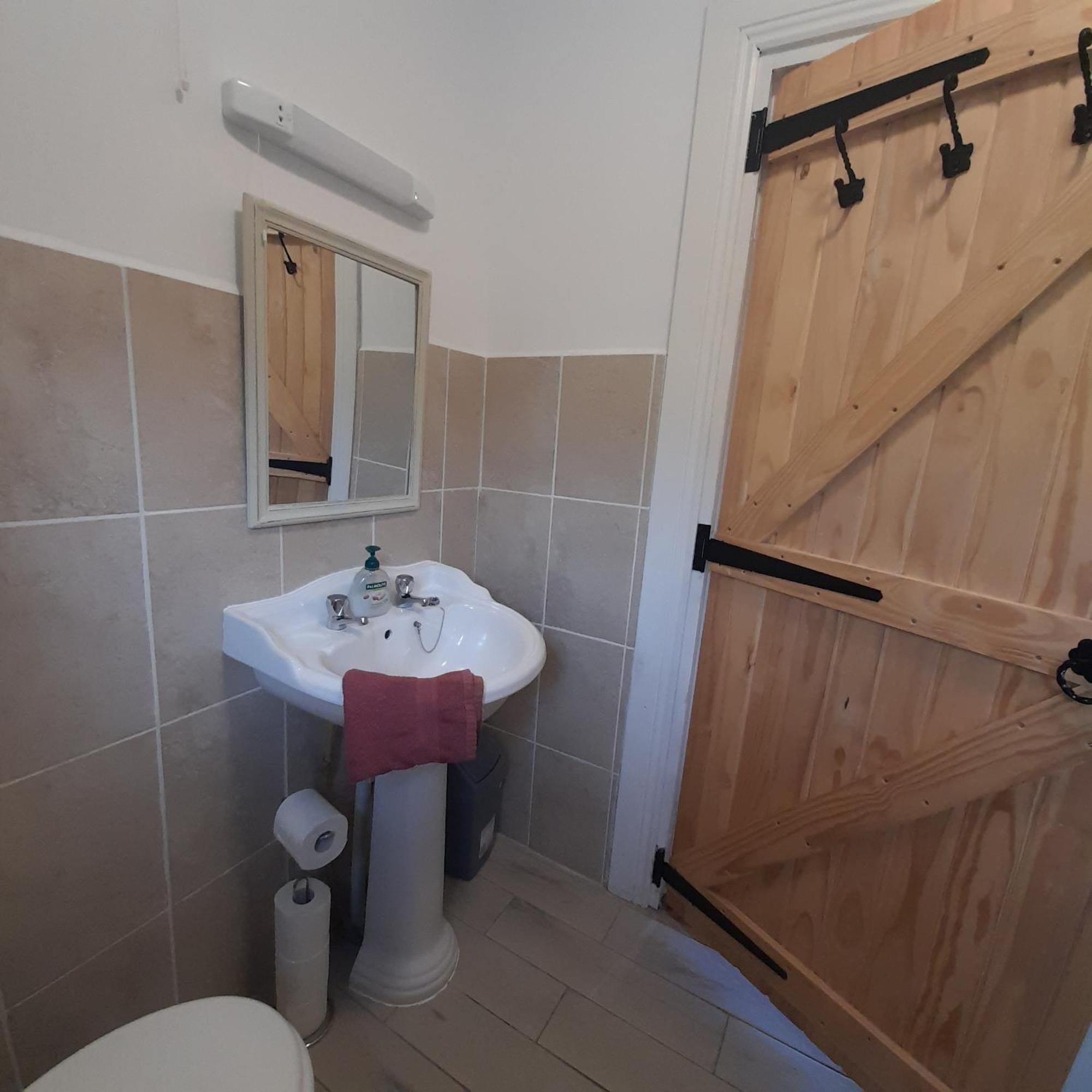 Corriebrack Cottage Hollywood  Bagian luar foto